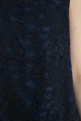 GRACE CONTINENTALのフレアプリーツスカートドレス ネイビー