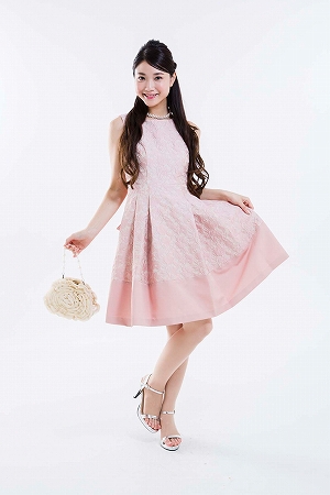 ペールカラー立体花柄素材ドレス ピンク （ジュネビビアン）